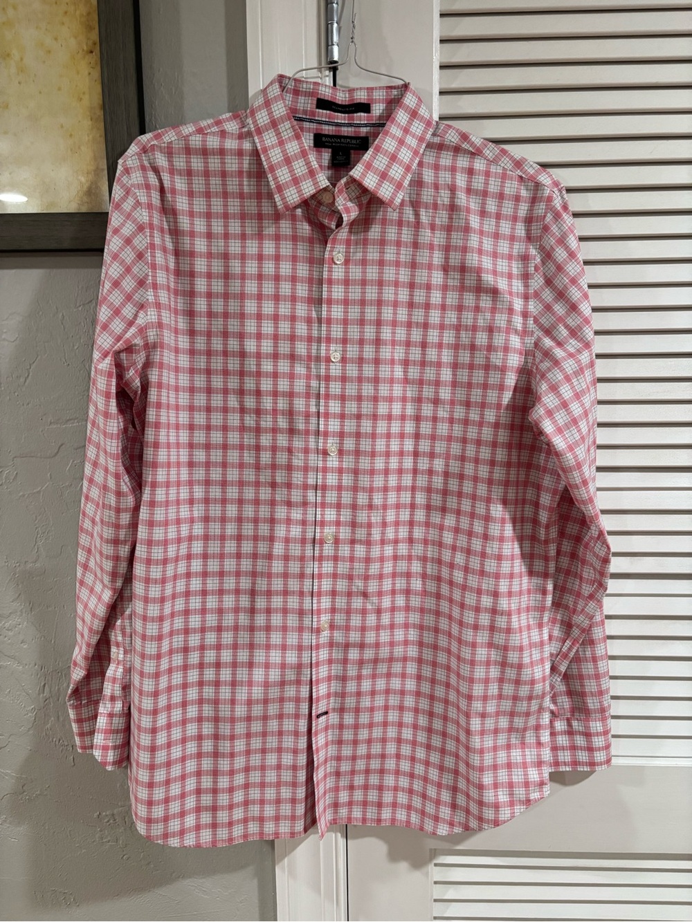 Banana Republic Red & White Plaid Button-Down Shirt